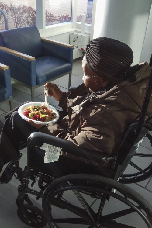 LAFC Feeds the Eldery